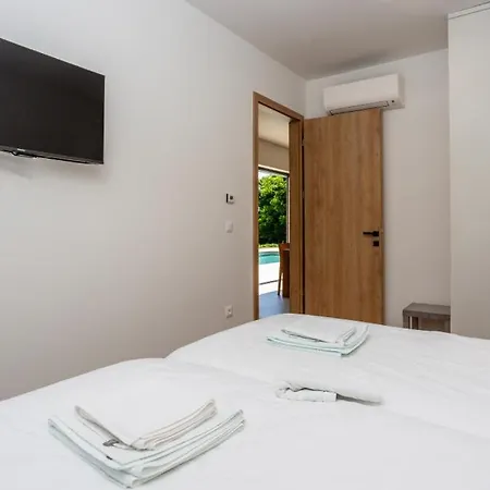 Casa Il Giardino Segreto By Guide فيلة